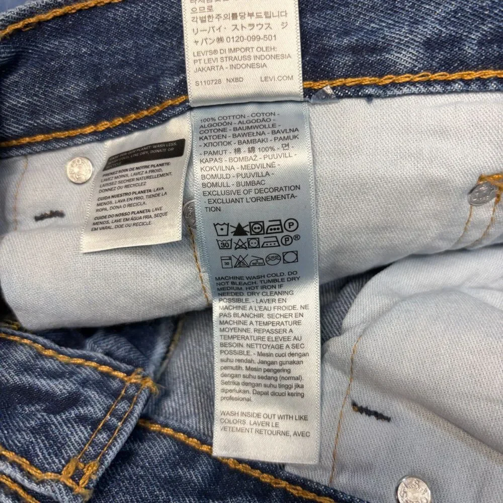 NWT Levi's 550 Relaxed Jeans Men Size 46x32 Blue Denim C106 -6